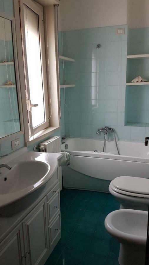 Letizia'S House Apartment คาตาเนีย ภายนอก รูปภาพ