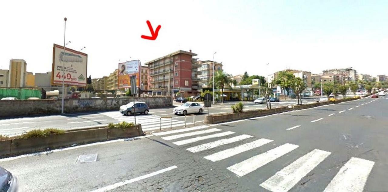 Letizia'S House Apartment คาตาเนีย ภายนอก รูปภาพ